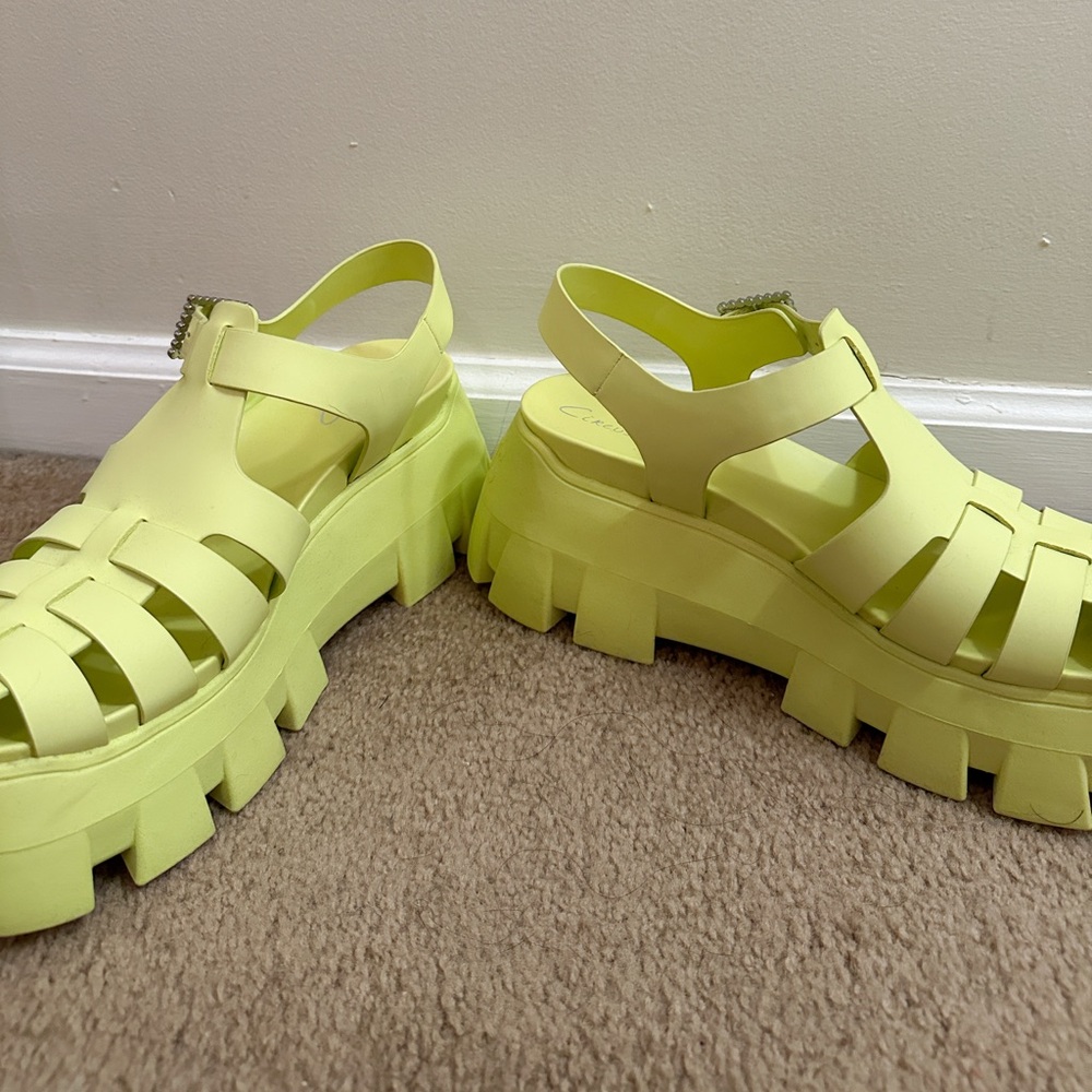 Women’s Circus NY by Sam Edelman Yellow Alyson Platform Sandals Shoes US Size 10 - Picture 16 of 16